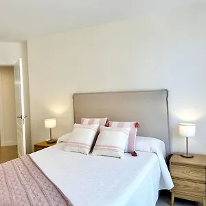  Apartment Newly Renovated In The Center Of - Eaw Homes